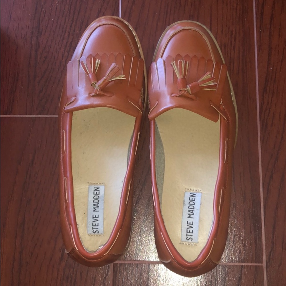 Steve Madden Tassel loafers